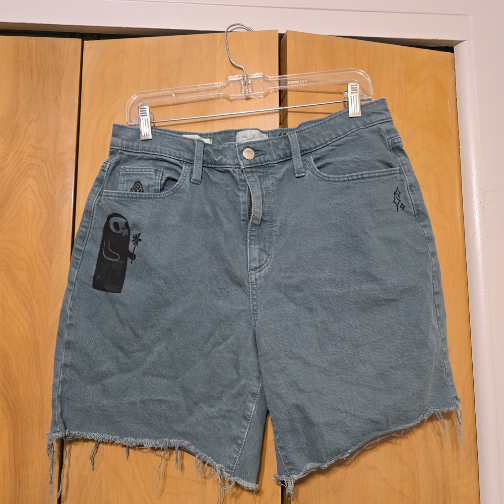 Stylish Blue Denim Women Shorts